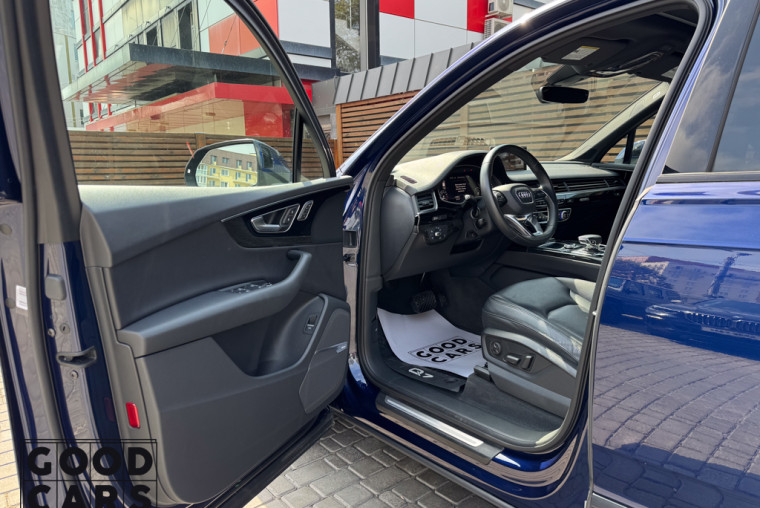 Audi Q7 - 18