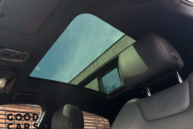 Audi Q8 e-tron - 37