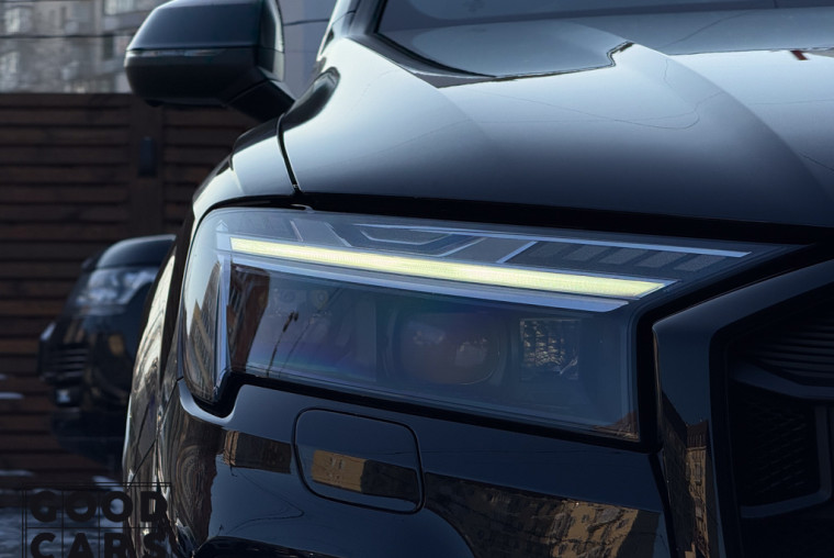 Audi SQ7 - 9