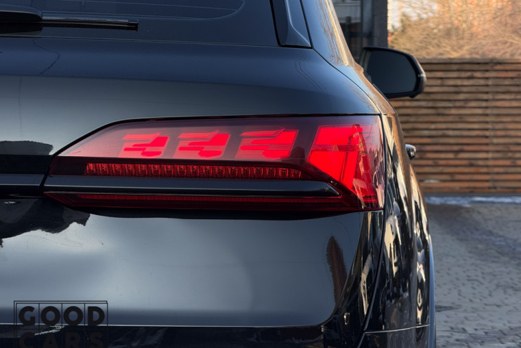 Audi SQ7 - 10