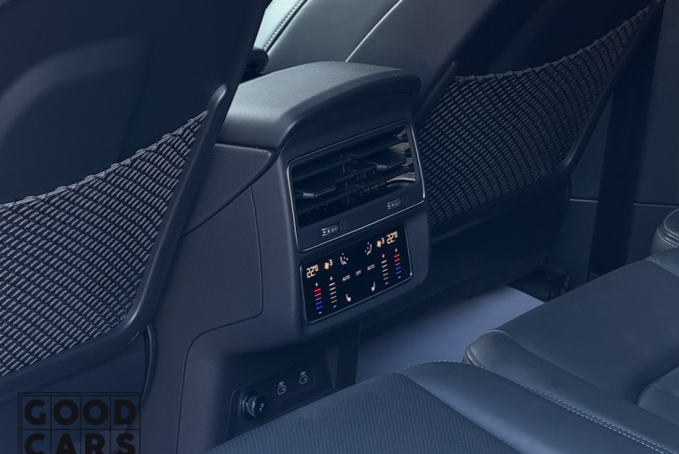 Audi SQ7 - 24