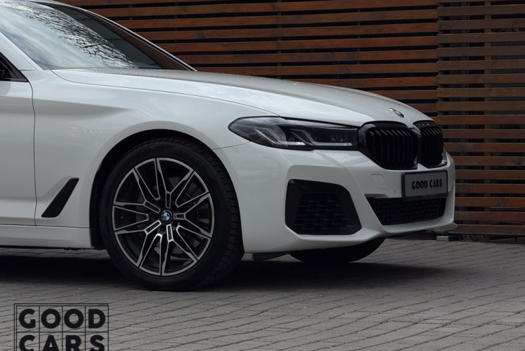 BMW 530e - 11