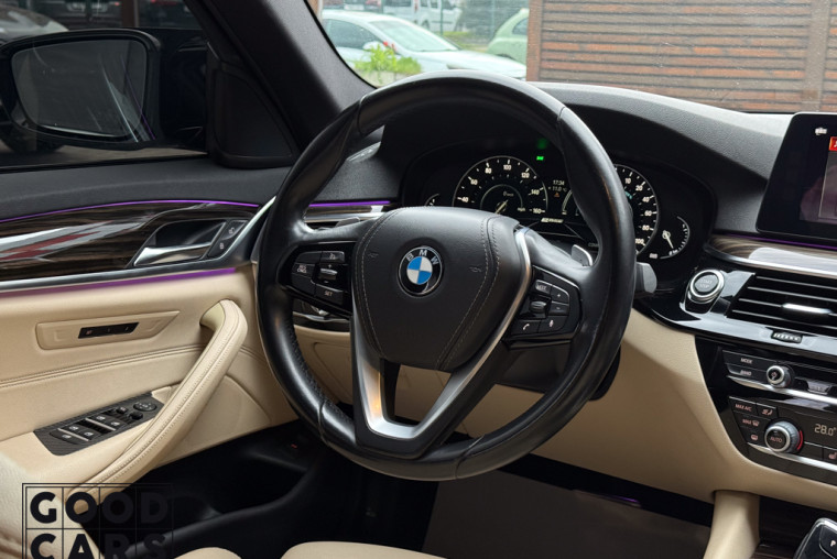 BMW 530e - 29
