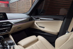BMW 530e - 33
