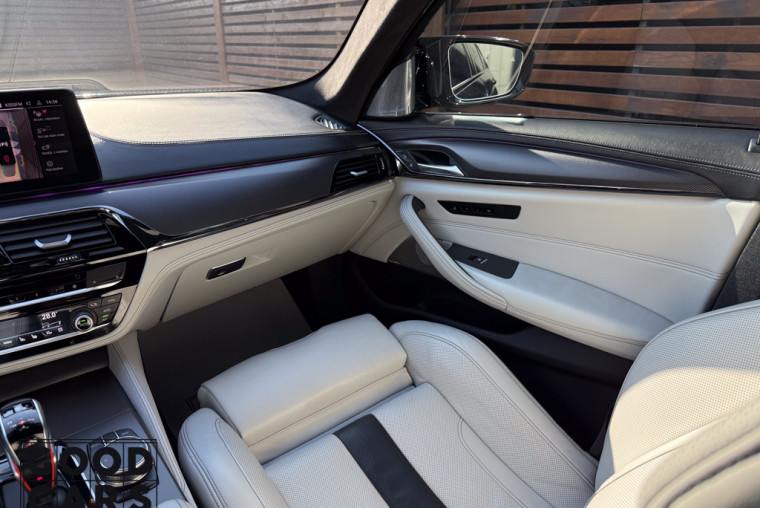 BMW M5 Competition - 34