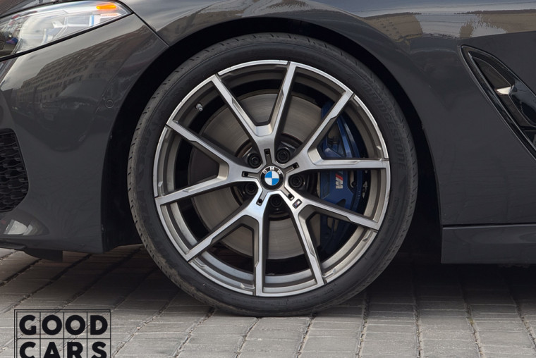 BMW M850i - 14