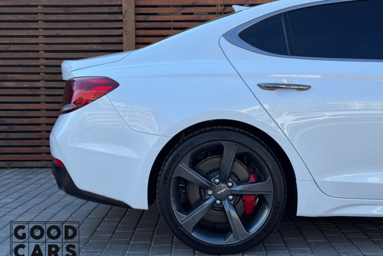 Genesis G70 - 13