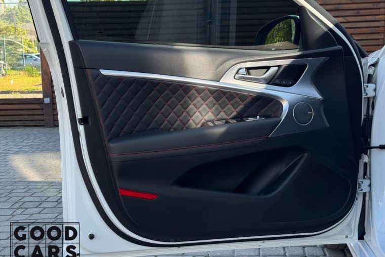 Genesis G70 - 16