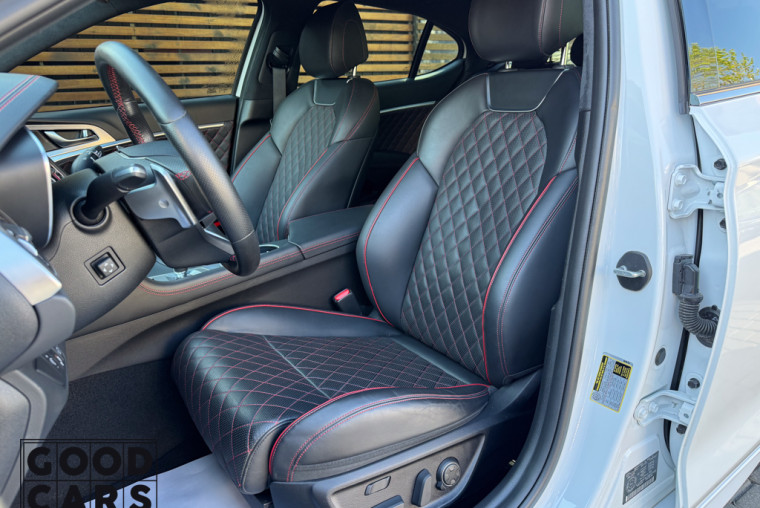 Genesis G70 - 21