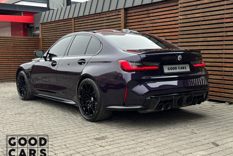 BMW M3 Competition - 4