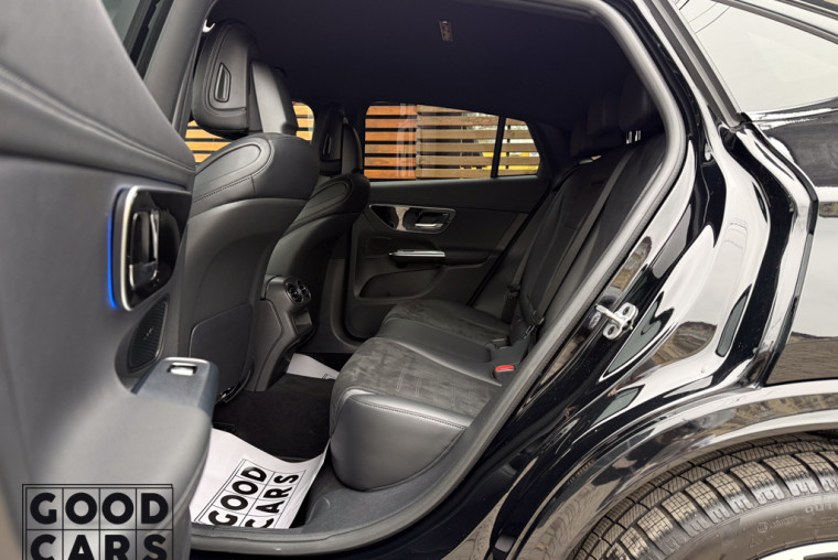 Mercedes-Benz GLC - 23