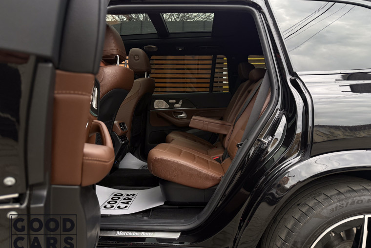 Mercedes-Benz GLS 450 - 23