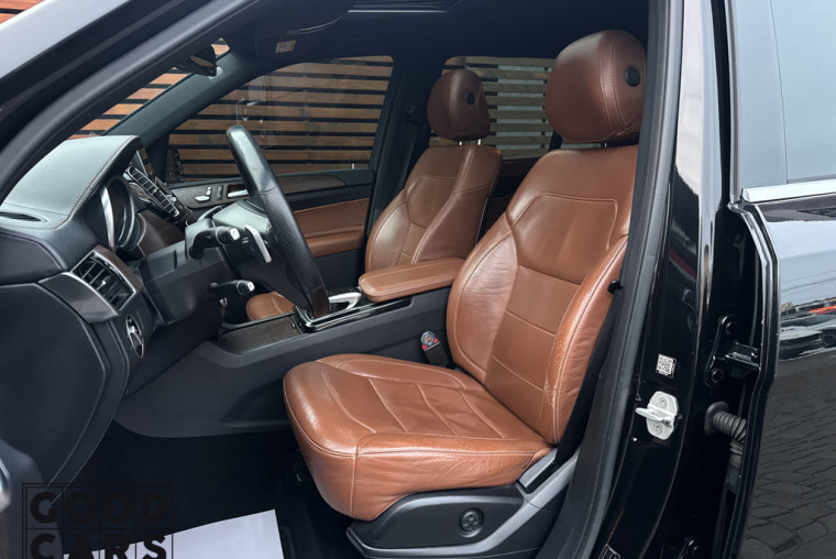 Mercedes-Benz GLS - 19
