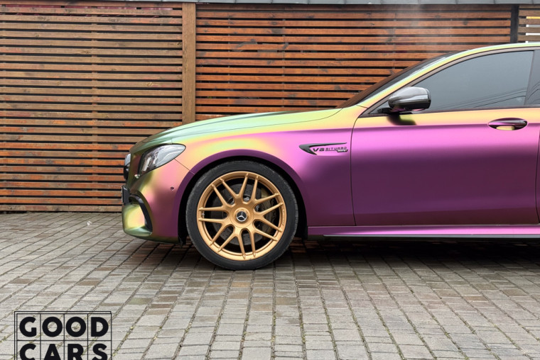 Mercedes-Benz E63s AMG - 14