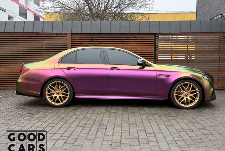 Mercedes-Benz E63s AMG - 7