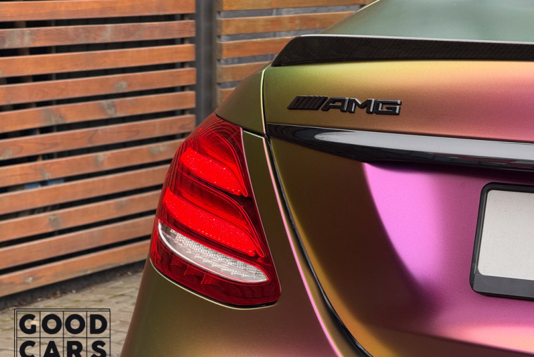 Mercedes-Benz E63s AMG - 11