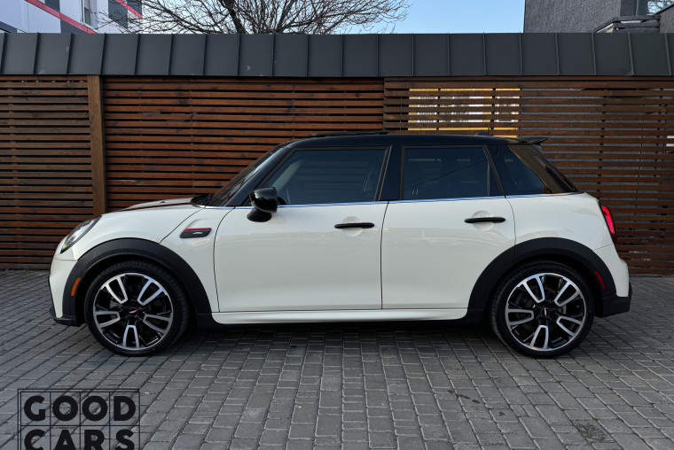 MINI John Cooper Works - 8