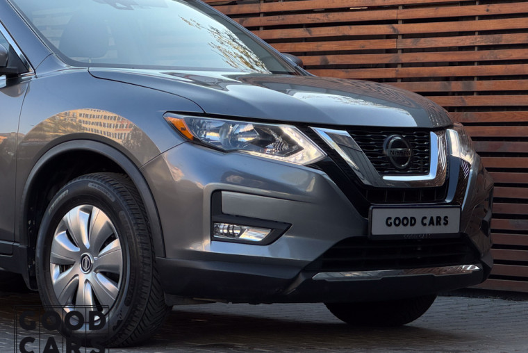 Nissan Rogue - 11