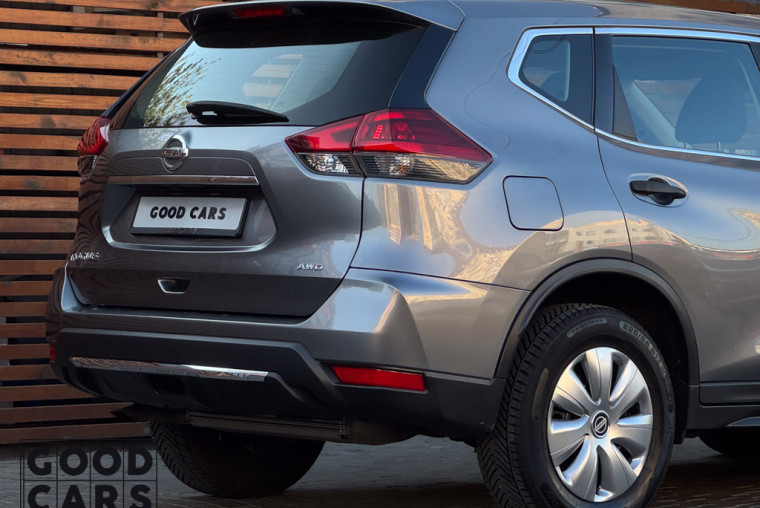 Nissan Rogue - 12