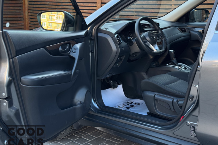 Nissan Rogue - 19