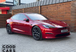 Tesla Model S - 8