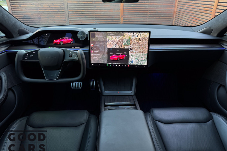 Tesla Model S - 29
