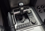 Toyota Land Cruiser 200 - 31