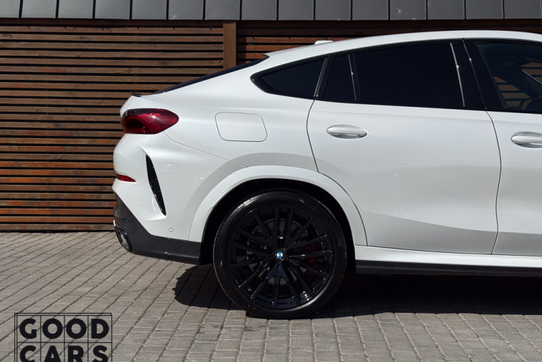 BMW X6 - 15