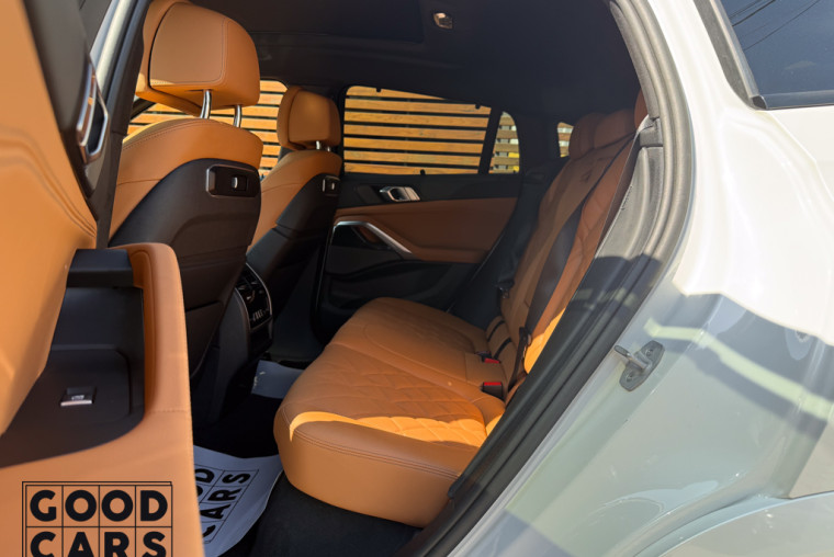BMW X6 - 25