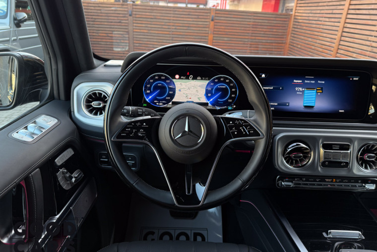 Mercedes-Benz G580 EQ - 25